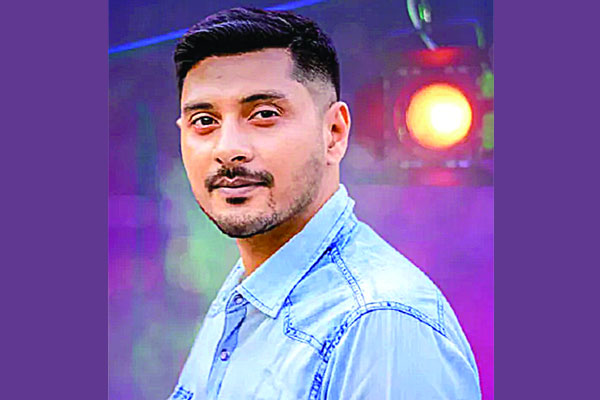 চা বাগানের ড্রাইভার সুমিত