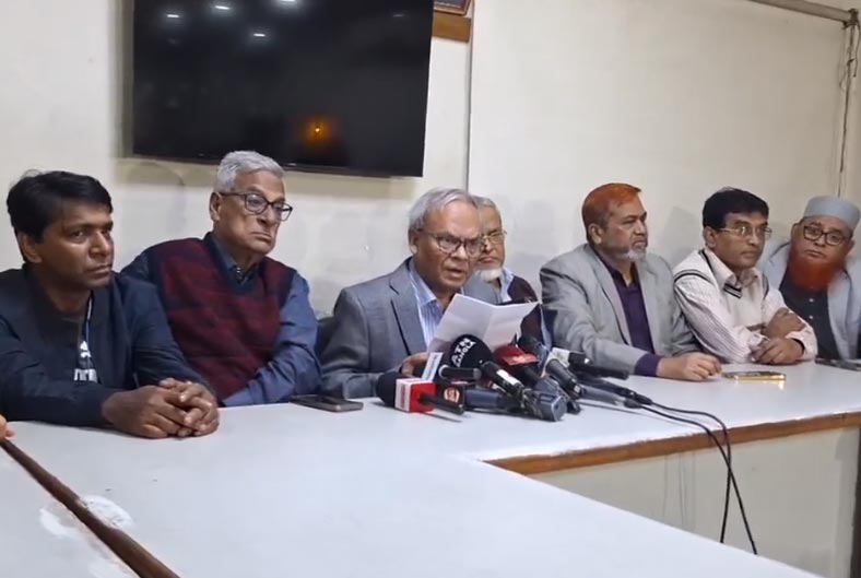দেশের অর্থনীতিকে ভয়াবহ পরিস্থিতির দিকে ঠেলে দিয়েছে সরকার: রিজভী