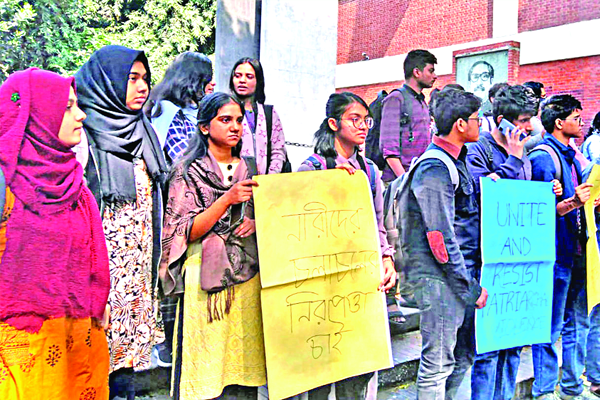 ধর্ষণের ঘটনায় থমথমে জাবি