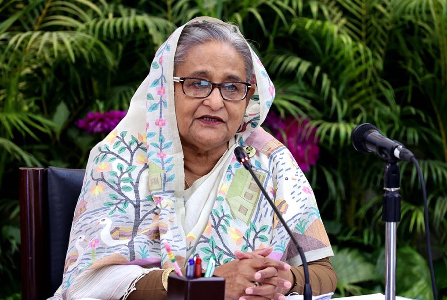 চলমান প্রকল্পগুলোর কাজ দ্রুত শেষ করার নির্দেশ প্রধানমন্ত্রীর 