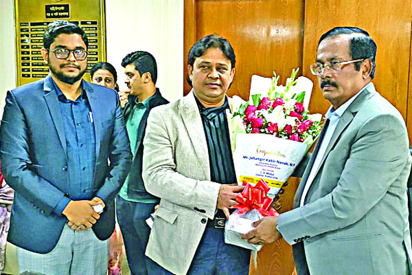 বস্ত্র ও পাটমন্ত্রীকে অভিনন্দন জানিয়েছেন রূপায়ণ গ্রুপের চেয়ারম্যান