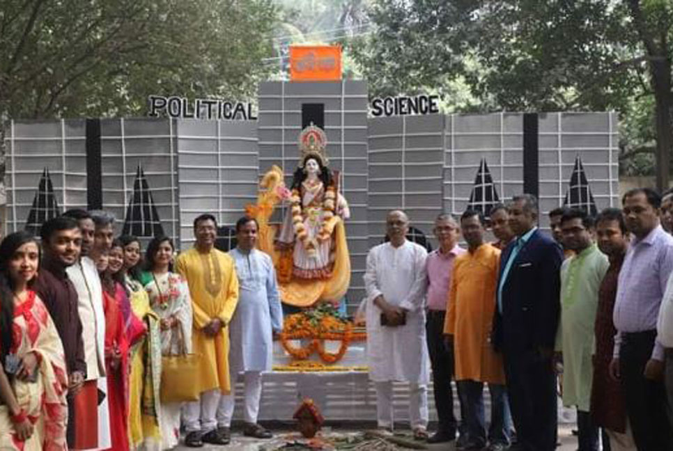 জগন্নাথ বিশ্ববিদ্যালয়ে ৩৬ মণ্ডপে সরস্বতী পূজা উদযাপন