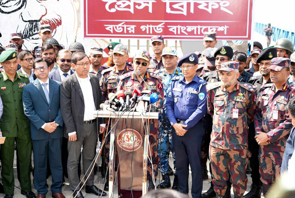 দেশের সার্বভৌমত্ব ও নিরাপত্তা রক্ষায় কখনও পিছপা হবো না: বিজিবি মহাপরিচালক