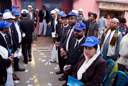 বরিশাল জেলা আইনজীবী সমিতির নির্বাচন অনুষ্ঠিত