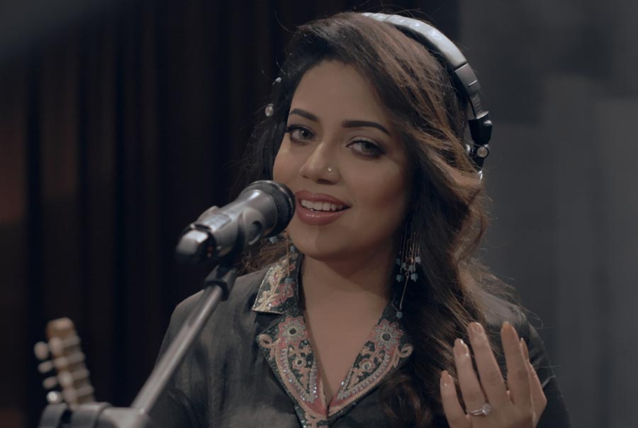 কনার কণ্ঠে ‘ভালোবেসে সখী’