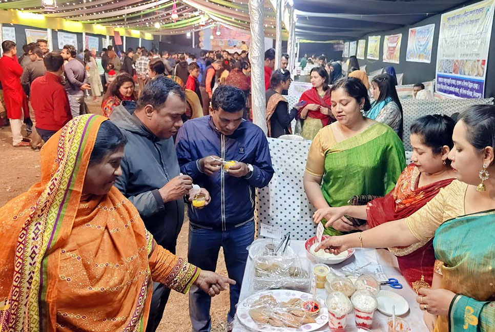 দিনাজপুরে তিন দিনব্যাপী পিঠা উৎসব