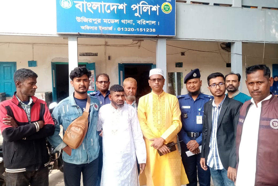 এক যুগ আগে নিখোঁজ ভারসাম্যহীন ব্যক্তিকে পরিবারে ফিরিয়ে দিল পুলিশ
