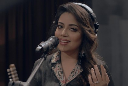 কনার কণ্ঠে ‘ভালোবেসে সখী’