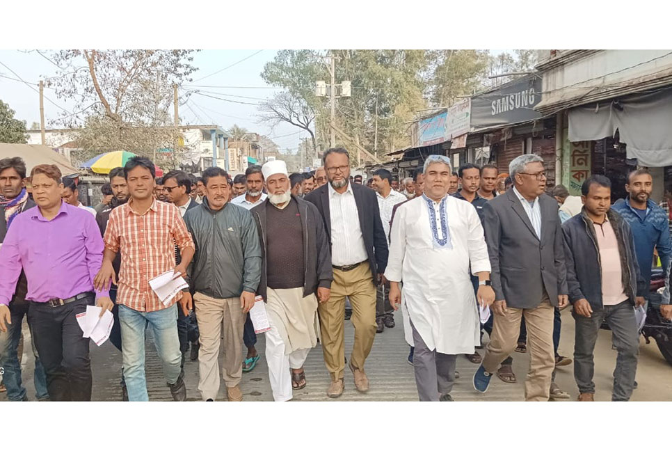 ক্ষেতলাল উপজেলা বিএনপির লিফলেট বিতরণ