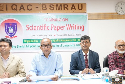 বশেমুরকৃবিতে সায়েন্টিফিক পেপার রাইটিং শীর্ষক প্রশিক্ষণ