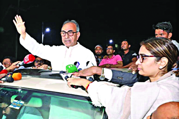 কারামুক্ত হলেন মির্জা আব্বাস