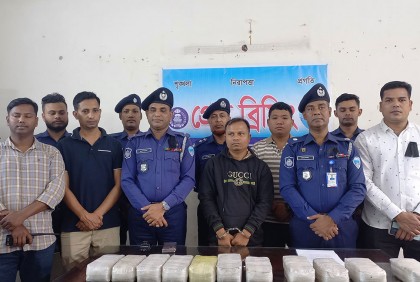 টেকনাফে ইয়াবাসহ আটক ১