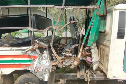 খাগড়াছড়িতে পর্যটকবাহী বাস-পিকআপ মুখোমুখি সংঘর্ষে  নিহত ২ ,আহত ১০