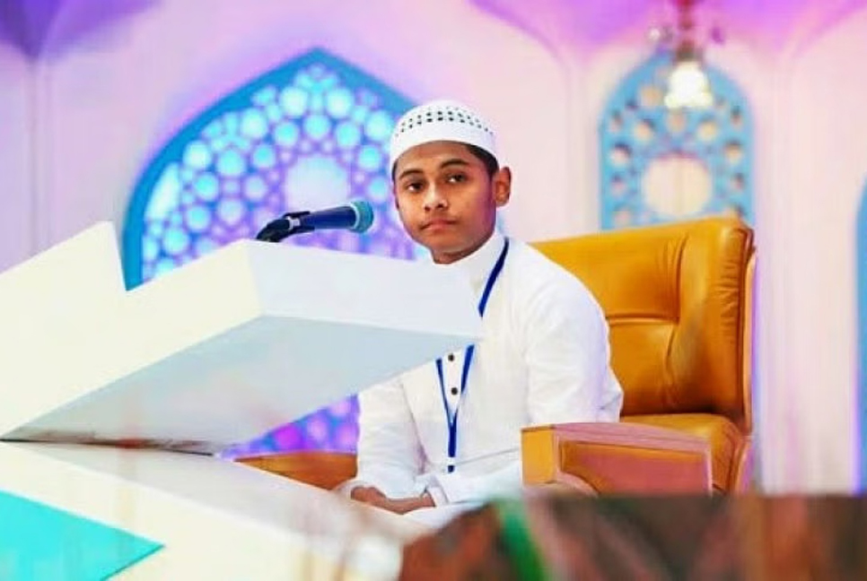 ইরানে কোরআন প্রতিযোগিতায় প্রথম হলেন বাংলাদেশের বশির

