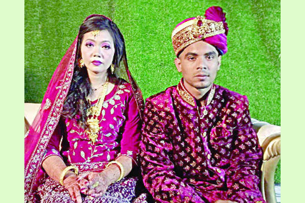 ইন্দোনেশীয় তরুণী প্রেমের টানে মাদারীপুরে