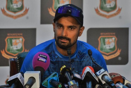 আম্পায়ারের সঙ্গে তর্কে জড়িয়ে লিটনের জরিমানা