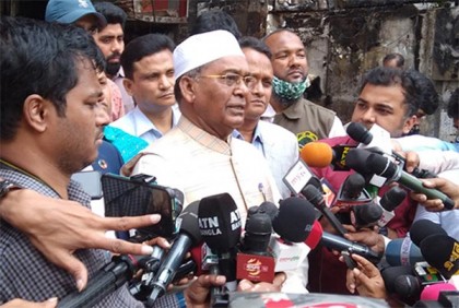 আগুনে নিহতদের দাফনে ২৫ হাজার টাকা করে দেওয়া হবে : ত্রাণ প্রতিমন্ত্রী