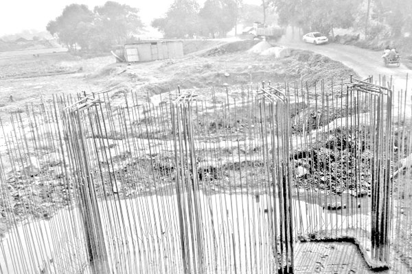 মেয়াদ শেষ, কাজ হয়নি ২৫ ভাগও
