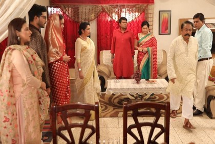 বৈশাখী টিভিতে ধারাবাহিক ‘বউ শাশুড়ি’ 
