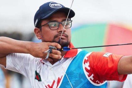 জাতীয় দল থেকে রোমান সানার আকস্মিক অবসর