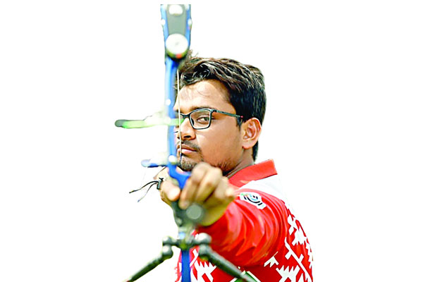 হঠাৎ কী হলো রোমানের