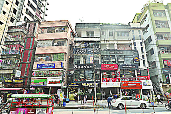 আবাসিক এখন বাণিজ্যিক এলাকা