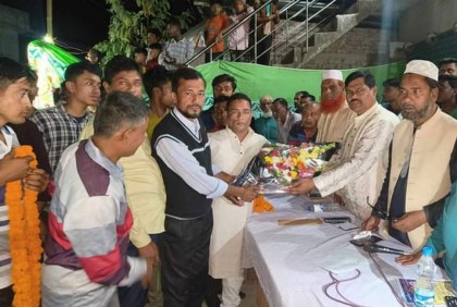 
বাবুগঞ্জে বিএনপি ও জাপার নেতাকর্মীদের
আওয়ামী লীগে যোগদান