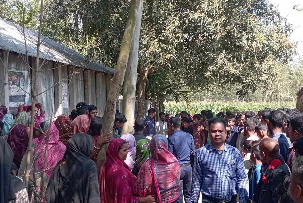 ছোটো ভাইকে হত্যা করে বড় ভাইয়ের আত্মহত্যার চেষ্টা
