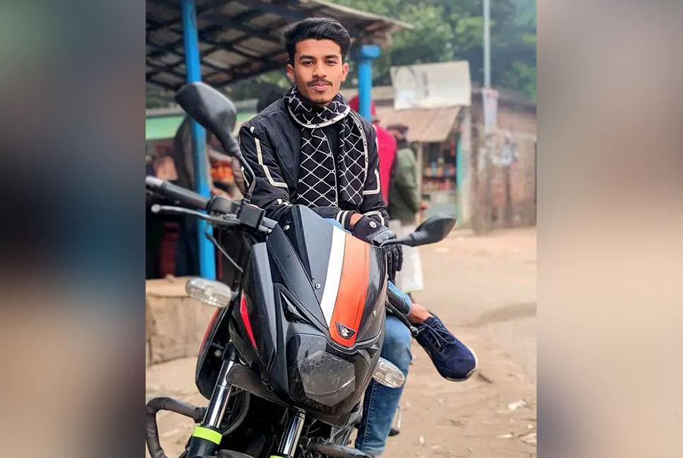 কালীগঞ্জে ট্রাকচাপায় কলেজছাত্র নিহত