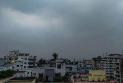 আকাশ মেঘলা থাকতে পারে