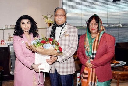 দুবাই থেকে লন্ডন গেলেন রাষ্ট্রপতি
