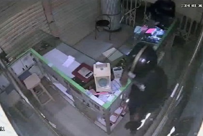 রাজধানীর সেজান পয়েন্ট থেকে ‘২০০ ভরি’ স্বর্ণ চুরি

