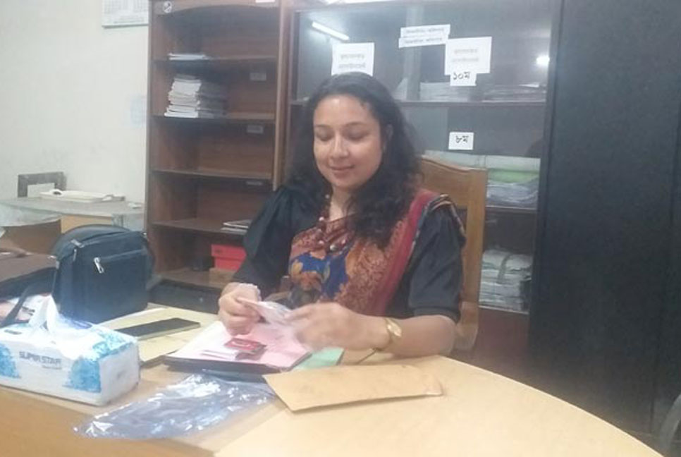 কুমিল্লা সিটিতে প্রথমবারের মতো নারী প্রিজাইডিং কর্মকর্তা
