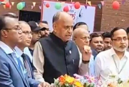 সতর্ক থাকায় বিডিএস ভর্তি পরীক্ষায় নেতিবাচক কিছু ঘটেনি: স্বাস্থ্যমন্ত্রী