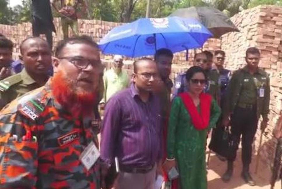 ঝালকাঠিতে অবৈধ ইটভাটায় অভিযান, ৪ লাখ টাকা জরিমানা