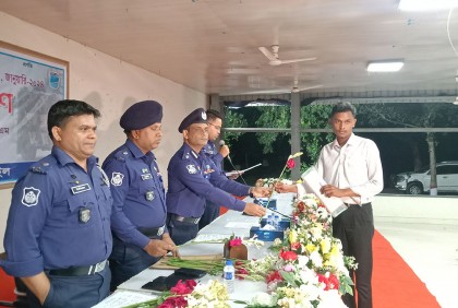 ১২০ টাকায় পুলিশে চাকরি পেল টাঙ্গাইলের ৯০ জন