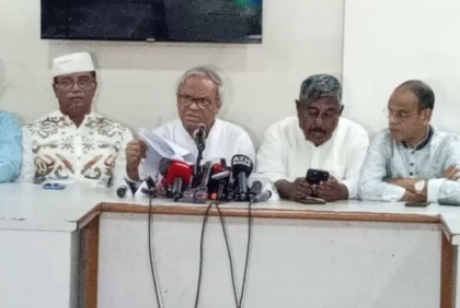 বিএনপিকে নিশ্চিহ্ন করতে চায় সরকার : রিজভী

