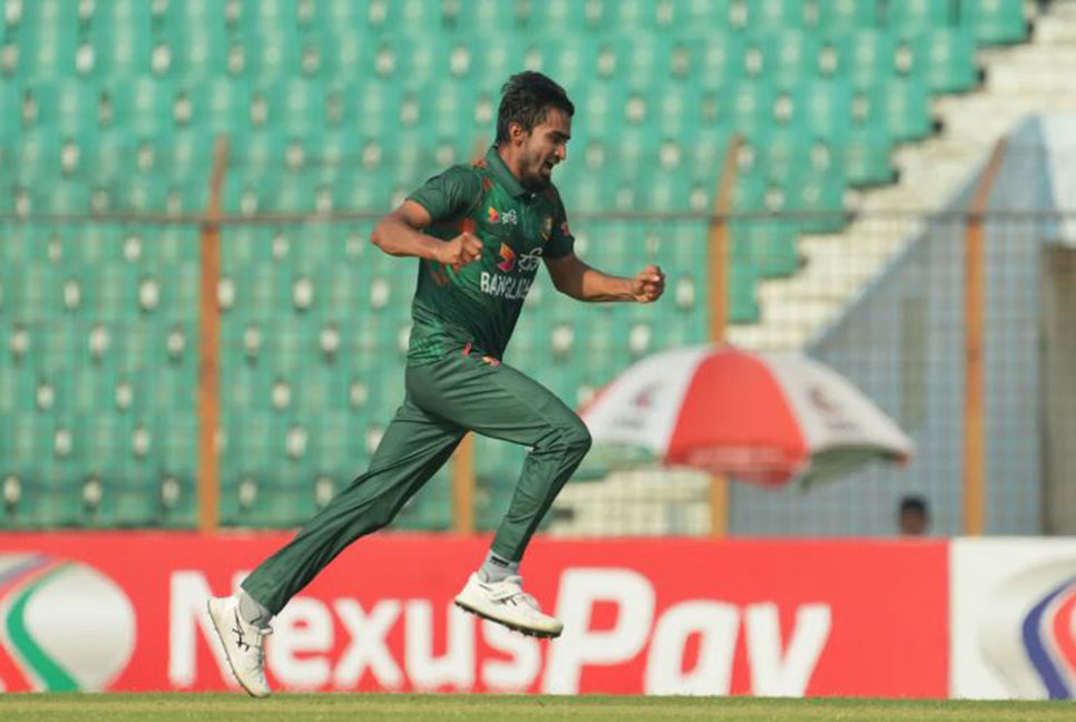 শেষ ওয়ানডে থেকে ছিটকে গেলেন তানজিম সাকিব