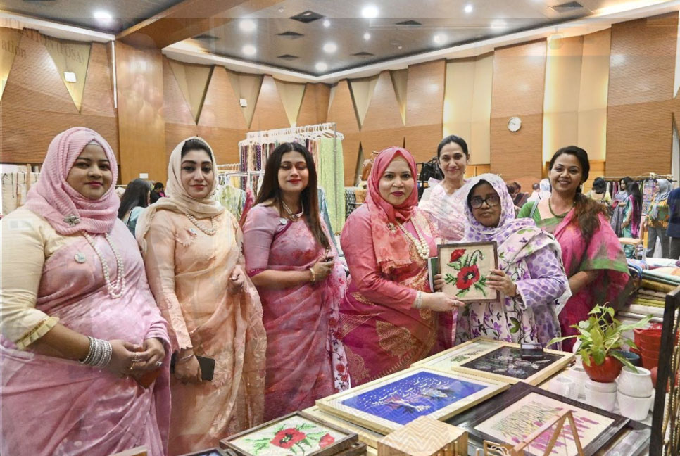 ফরেন সার্ভিস অ্যাকাডেমিতে দিনব্যাপী ঈদ চ্যারিটি বাজার অনুষ্ঠিত

