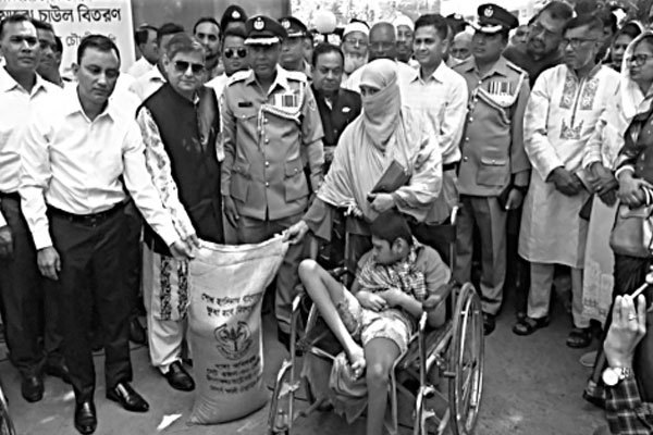 সারা দেশে বঙ্গবন্ধুর জন্মদিন উদযাপন