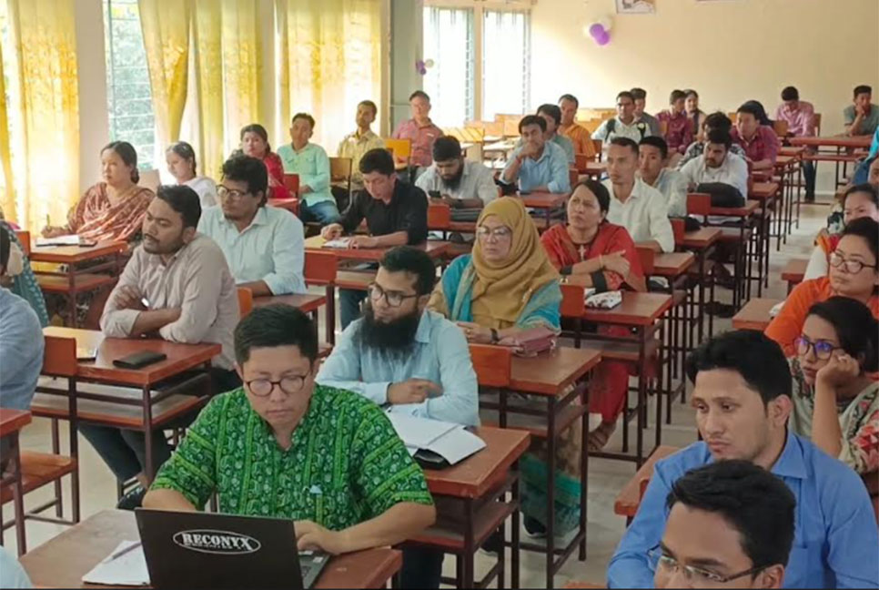 রাঙামাটি বিজ্ঞান ও প্রযুক্তি বিশ্ববিদ্যালয়ে অংশীজনের সভা