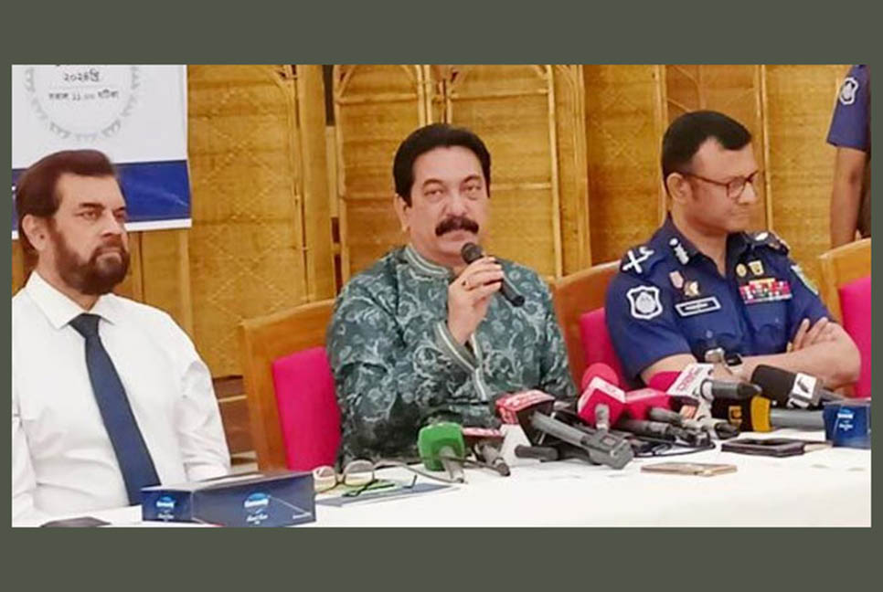 ঈদযাত্রায় বাড়তি ভাড়া নিলে পরিবহন বন্ধের হুঁশিয়ারি পরিবহন মালিক সমিতির
