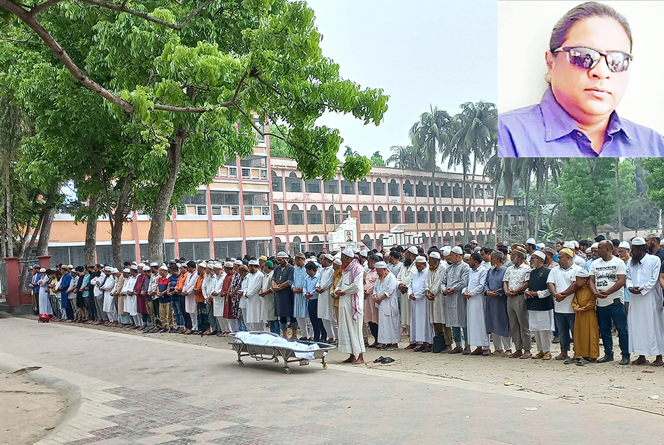বাবা-মায়ের কবরের পাশে চিরনিদ্রায় শায়িত খালিদ
