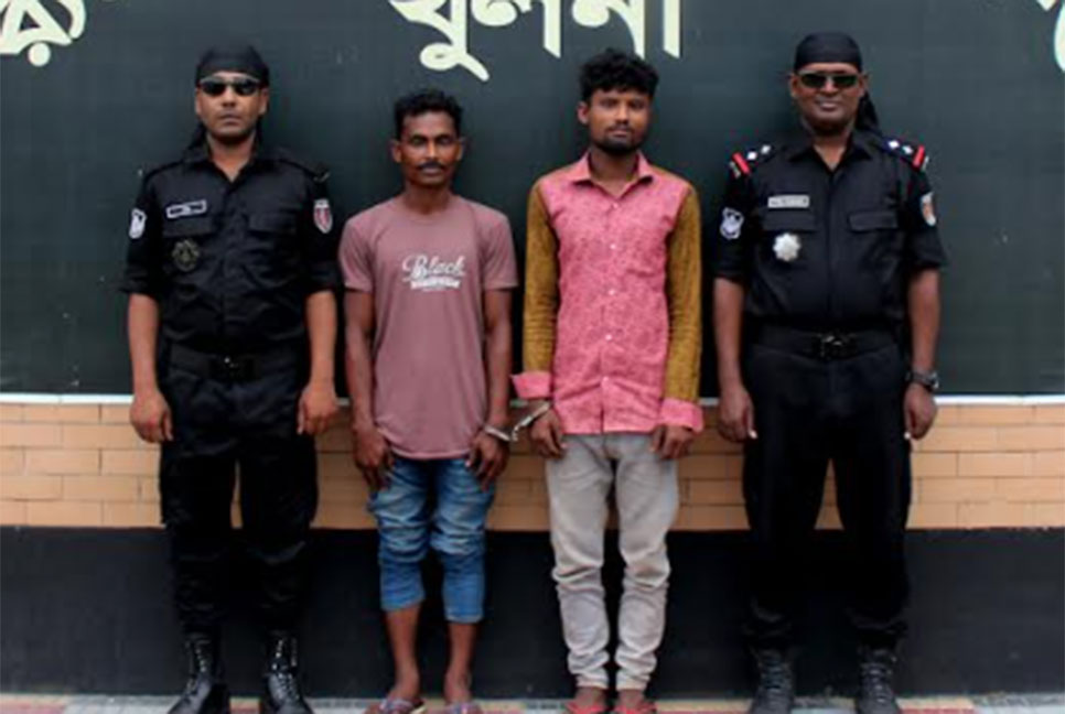 খুলনায় হত্যা মামলার ২ আসামি গ্রেফতার

