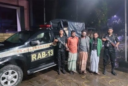 রংপুরে হত্যার ঘটনায় গ্রেফতার ৩  
