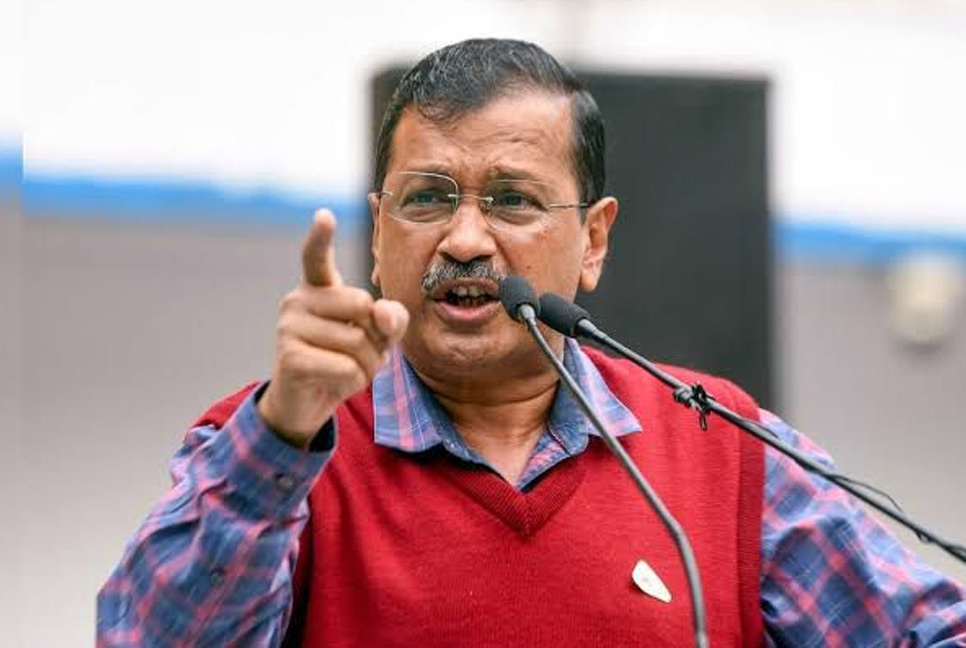 দিল্লির মুখ্যমন্ত্রী কেজরিওয়াল গ্রেফতার, বাসভবন ঘিরে ১৪৪ ধারা জারি