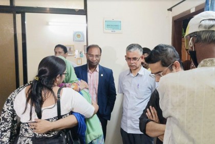 অবন্তিকার মায়ের সঙ্গে জবি তদন্ত কমিটির আড়াই ঘণ্টার বৈঠক  

