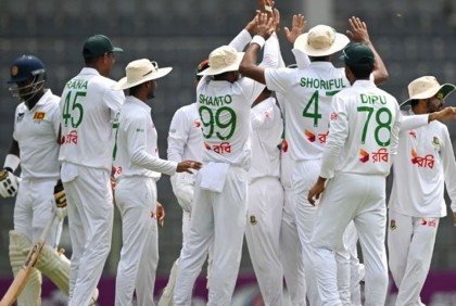 লঙ্কান শিবিরে রানার হানা