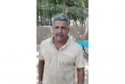 মহেশপুর সীমান্তে ডলার-রুপিসহ ভারতীয় পুলিশ সদস্য আটক
