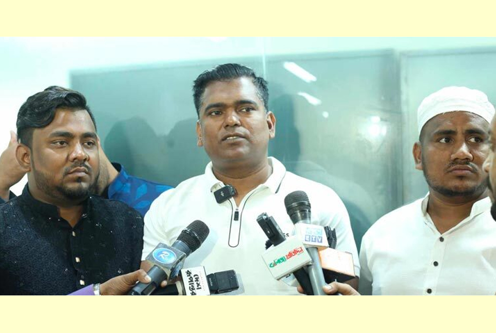 আবারও ৫৯৫ টাকায় মাংস বিক্রির ঘোষণা খলিলের


